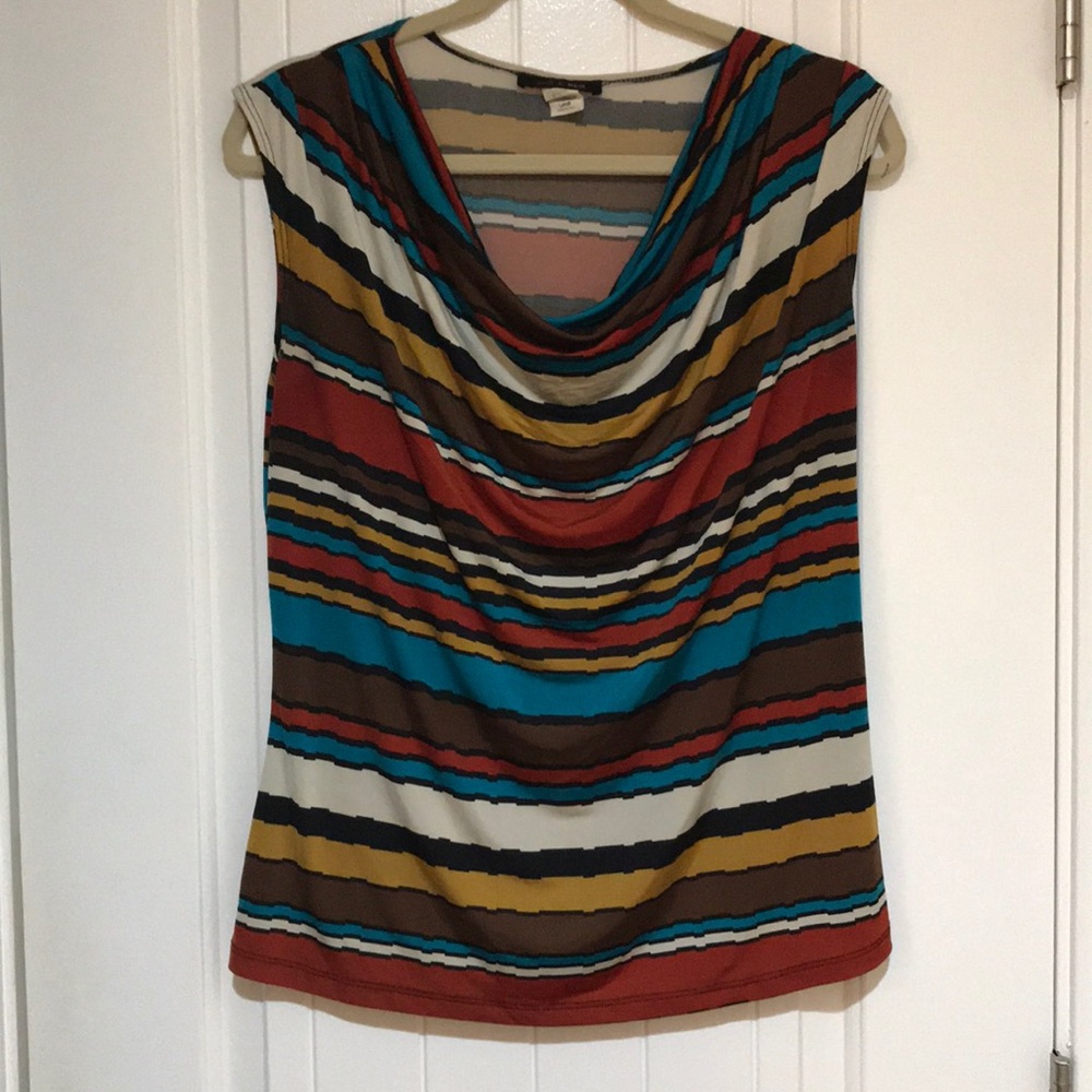 Multi colored sleeveless top